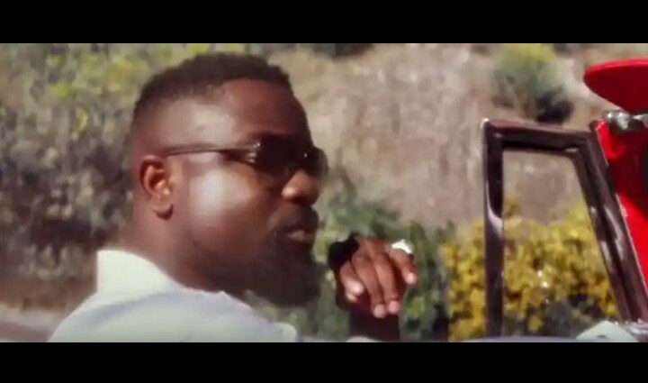 Sarkodie releases a juicy video for a romantic banger “Anadwo” featuring King Promise