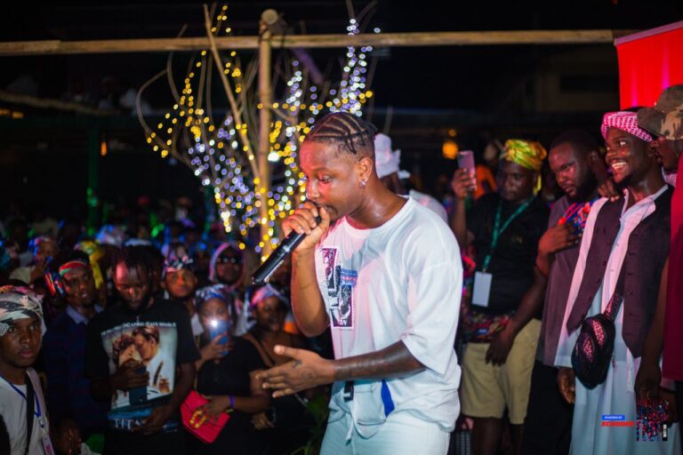 Kelvyn Boy Mesmerizes Fans With Outstanding Performance At Duku Festival
