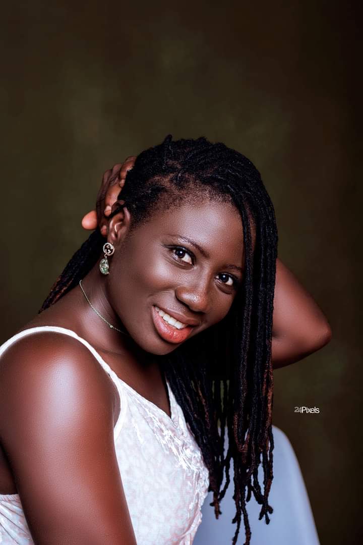 DJs can still play my old songs, but I won’t perform them on any stage. – Aunty Essy 